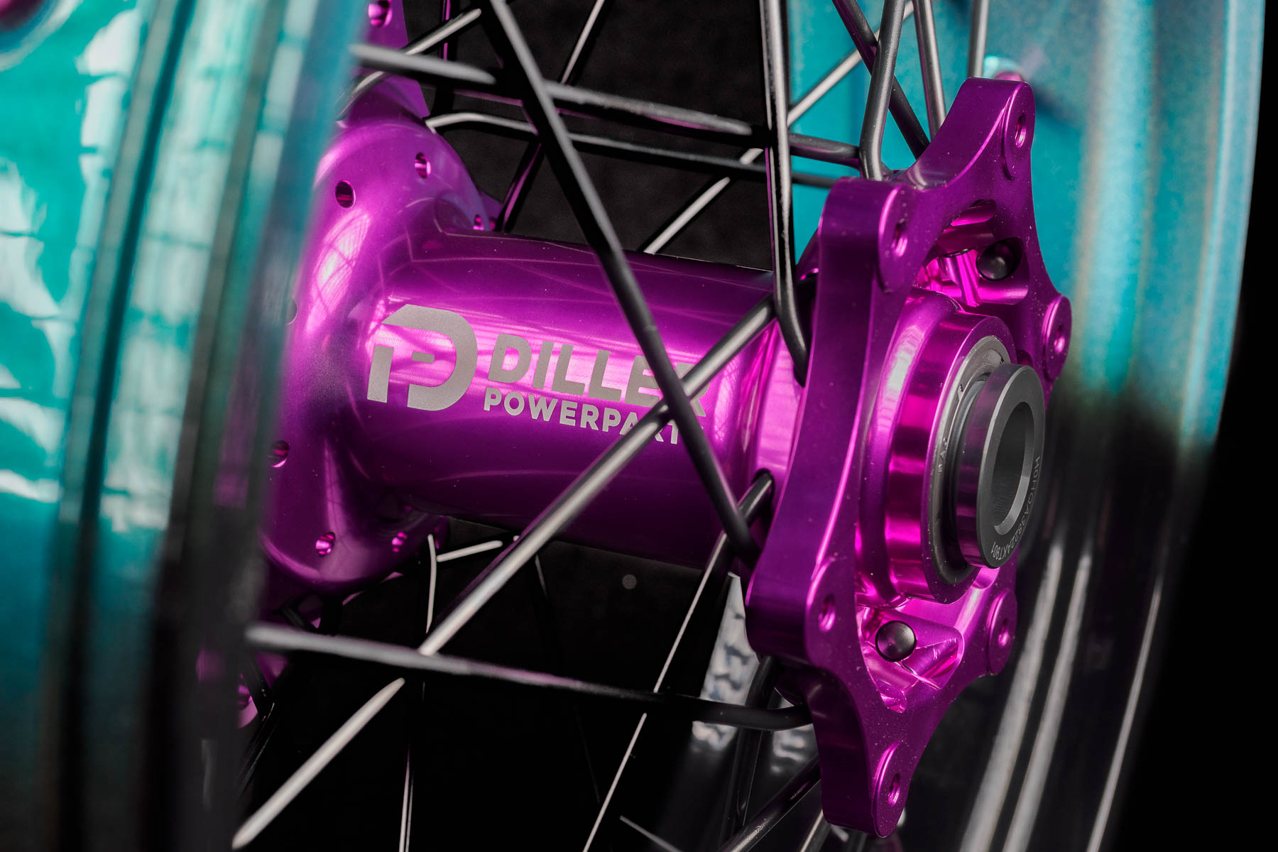 Supermoto Radsatz von Diller Powerparts mit Pulver Beschichtung in Wunschfarbe – Bild 4