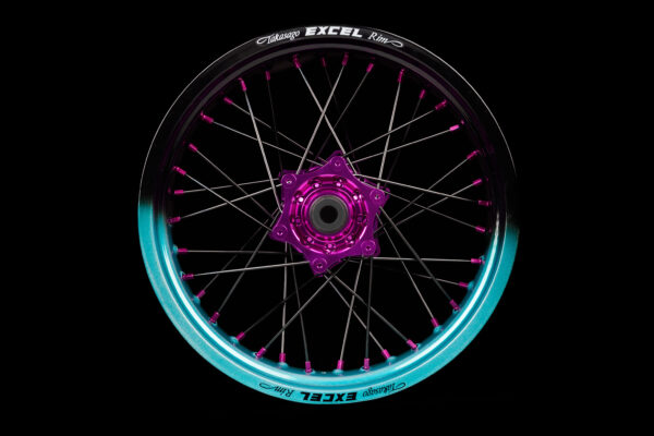 Supermoto Radsatz von Diller Powerparts mit Pulver Beschichtung in Wunschfarbe